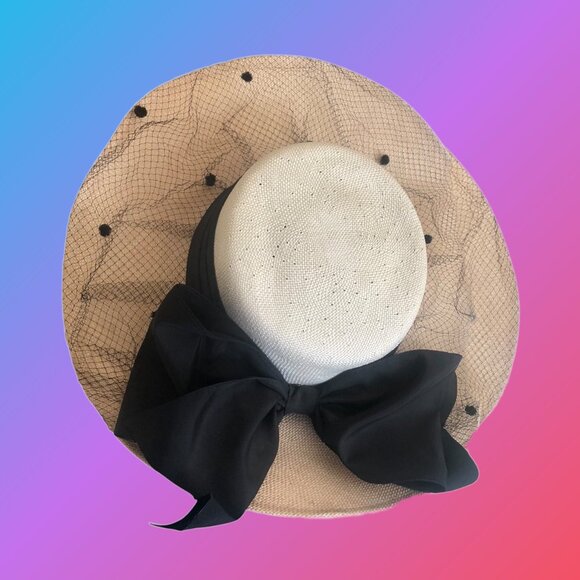 VINTAGE Theatrical Glamourous Flat Crown Veil Overlay Woven Straw-like Hat - Picture 2 of 6